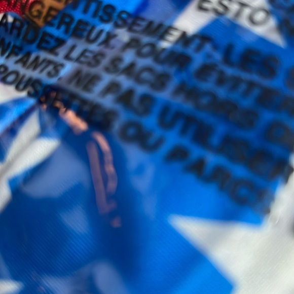 DC Wonder Woman Red and Yellow Costume stretch - Picture 8 of 14